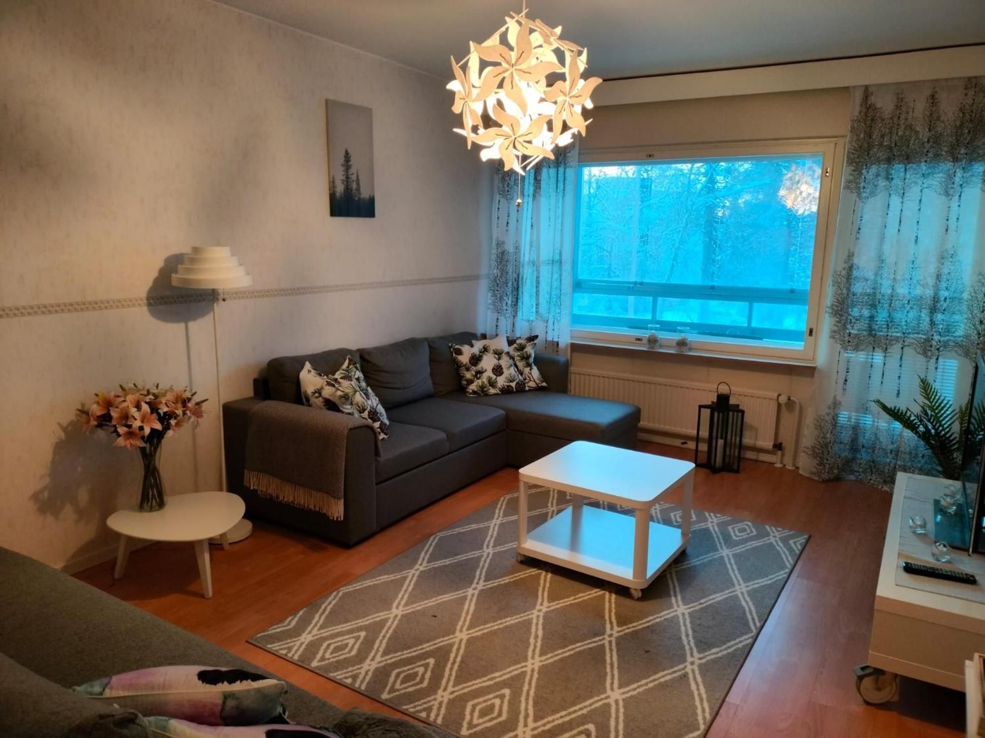 Spacious Apartment With Balcony And Free Wifi 로바니에미 외부 사진