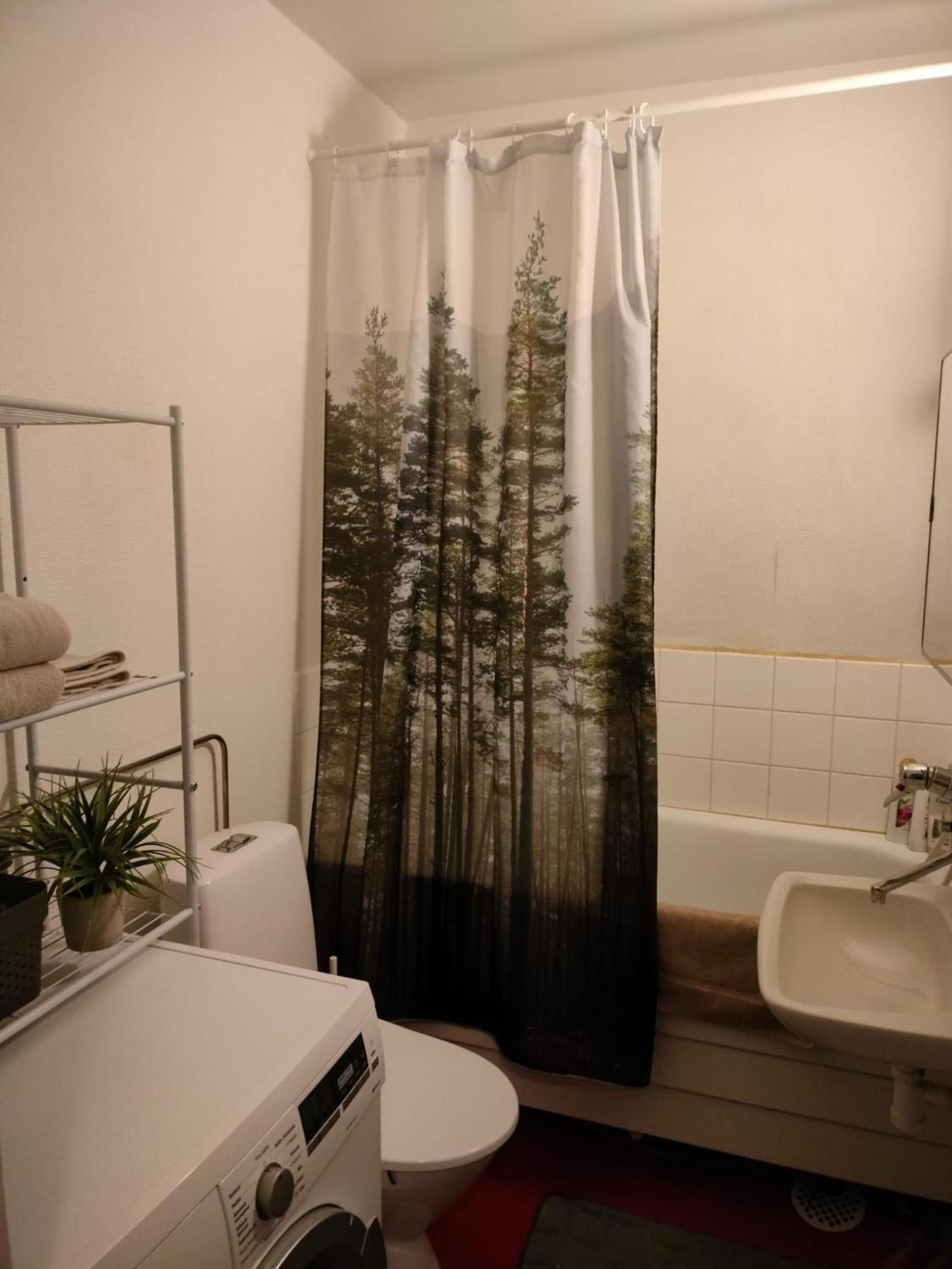 Spacious Apartment With Balcony And Free Wifi 로바니에미 외부 사진